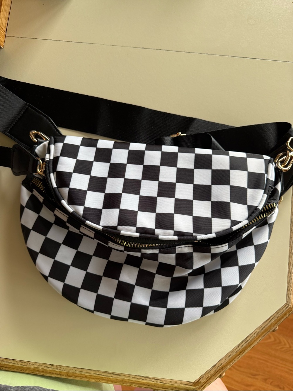 Black & White Checkered Crossbody Belt Bag - Women's Fashion